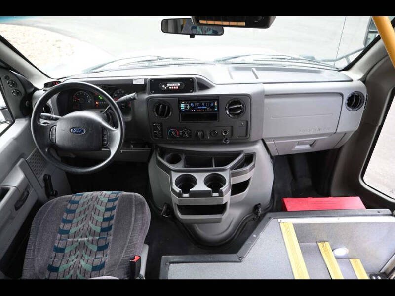 2016 Ford E-Series