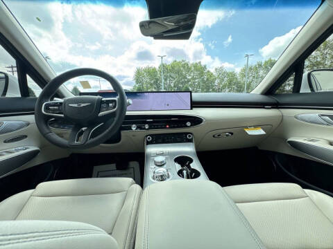 2026 Genesis GV70 2.5T Select