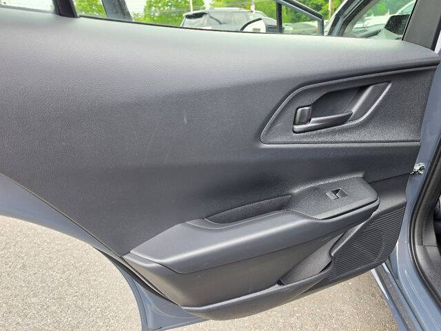 2024 Toyota Prius Prime SE