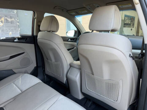 2017 Hyundai Tucson SE