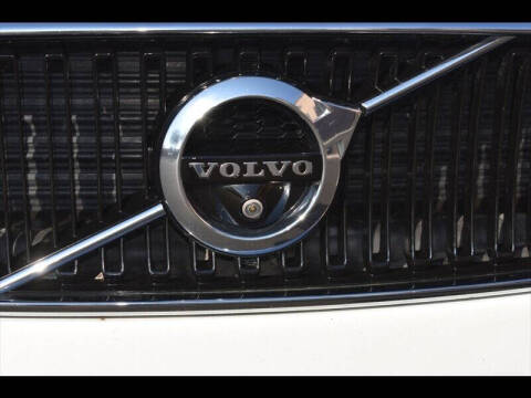 2017 Volvo S90 T5 Momentum