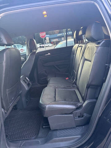 2018 Volkswagen Atlas V6 SE