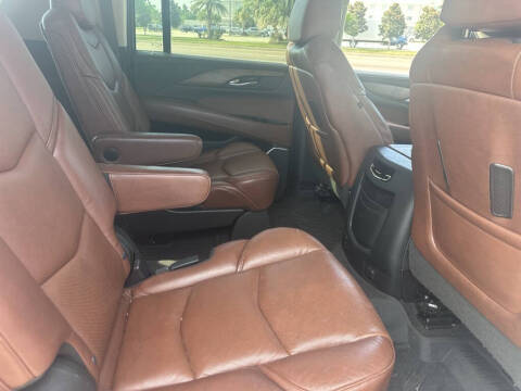 2019 Cadillac Escalade ESV Luxury