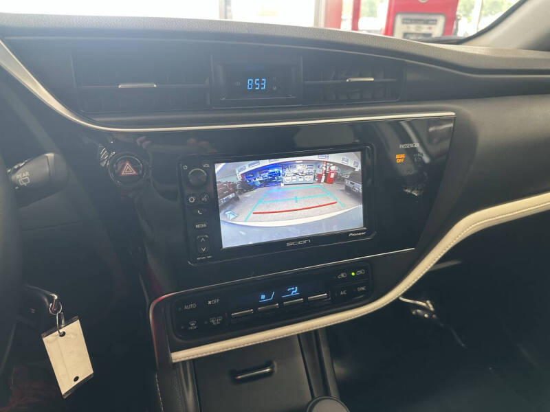 2016 Scion iM