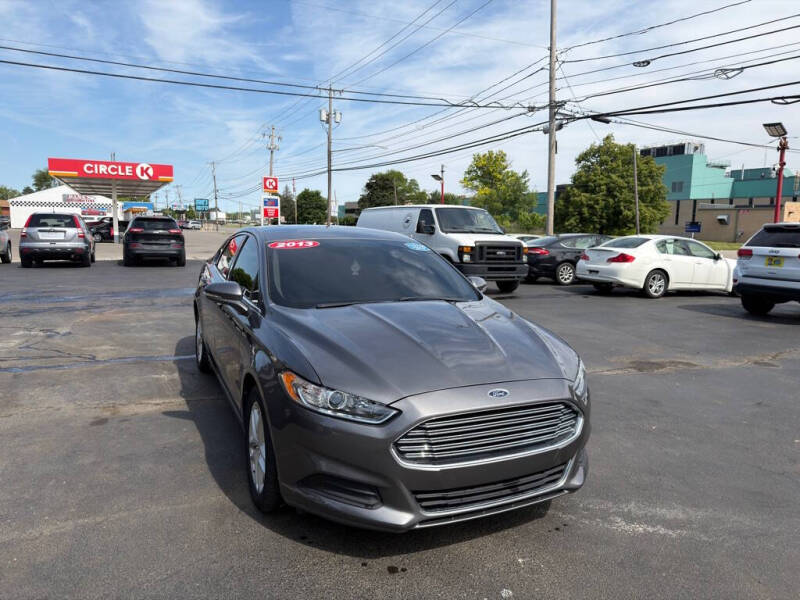 2013 Ford Fusion SE I4 FWD's photo