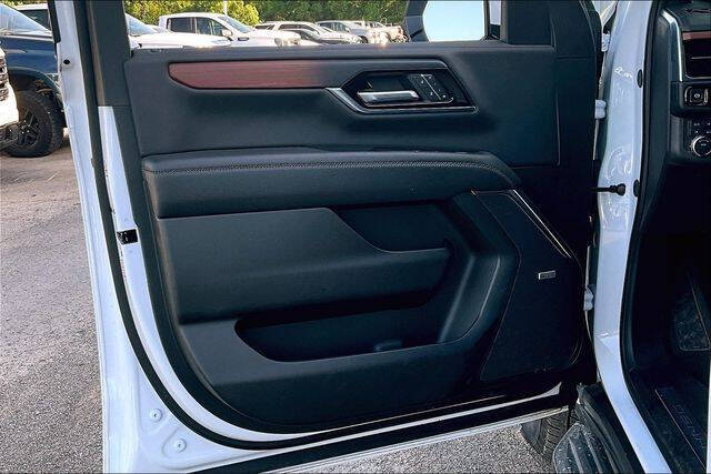 2025 GMC Yukon Denali