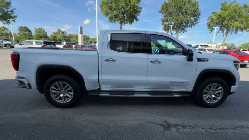 2024 GMC Sierra 1500