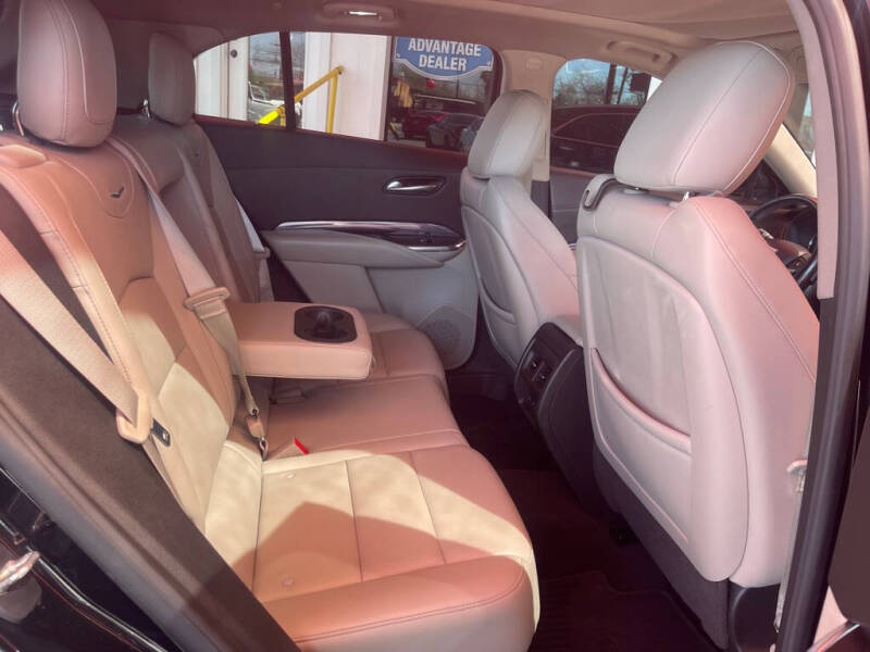 2021 Cadillac XT4 Luxury