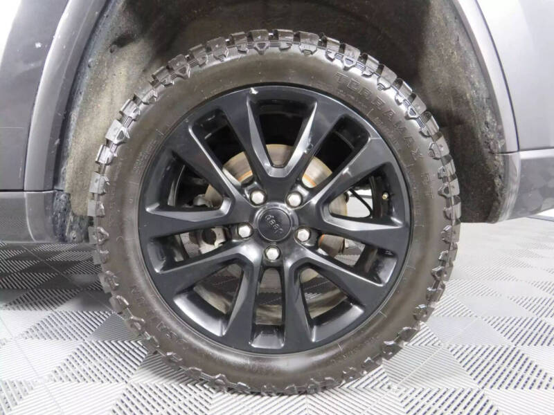 2019 Jeep Grand Cherokee Altitude