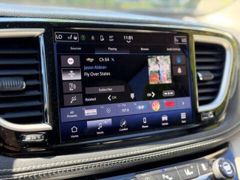 2021 Chrysler Pacifica Touring L