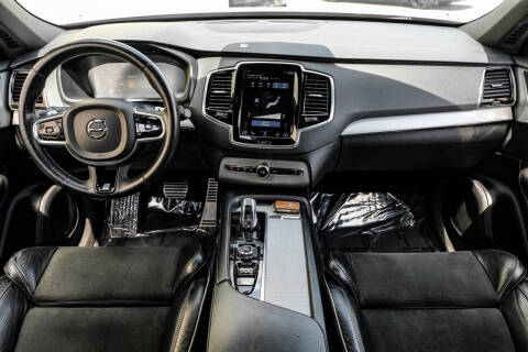 2016 Volvo XC90 T8 eAWD R-Design