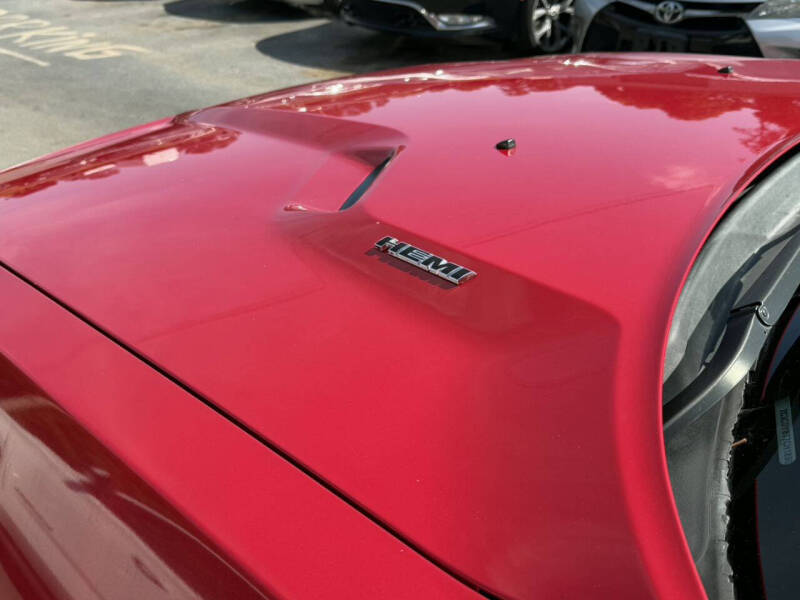 2012 Dodge Challenger R/T Plus