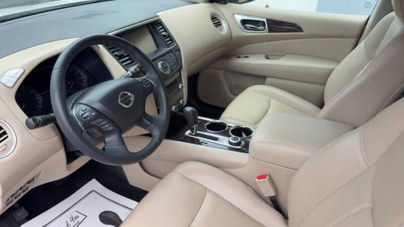 2016 Nissan Pathfinder