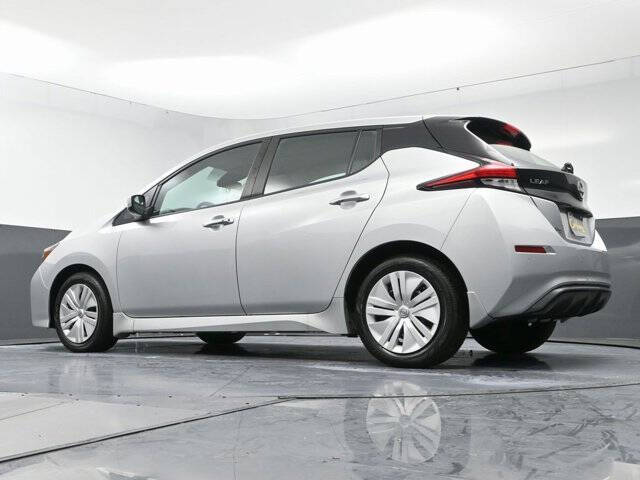 2023 Nissan LEAF S