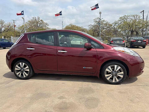 2016 Nissan LEAF SV