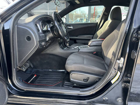 2019 Dodge Charger SXT