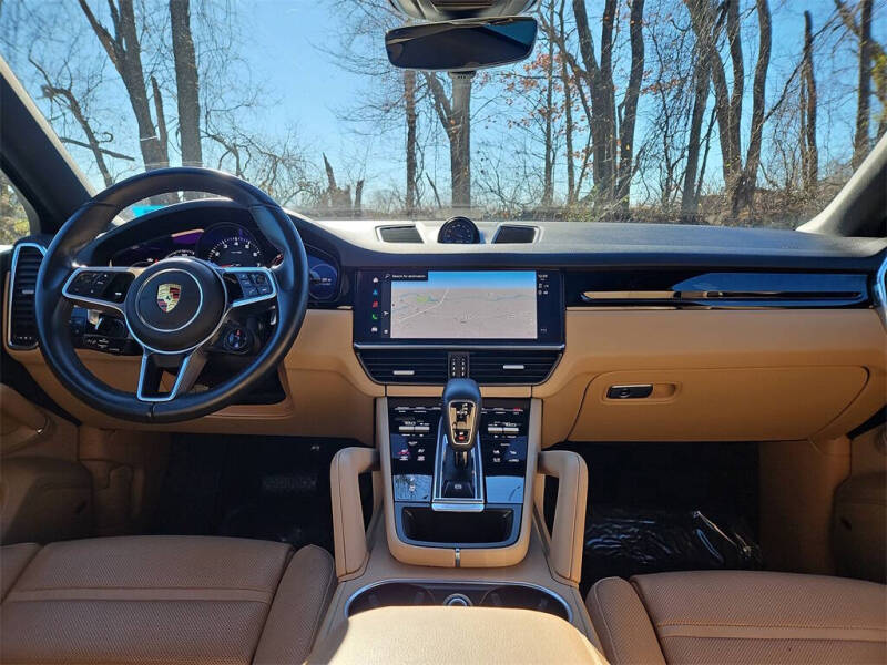 2022 Porsche Cayenne