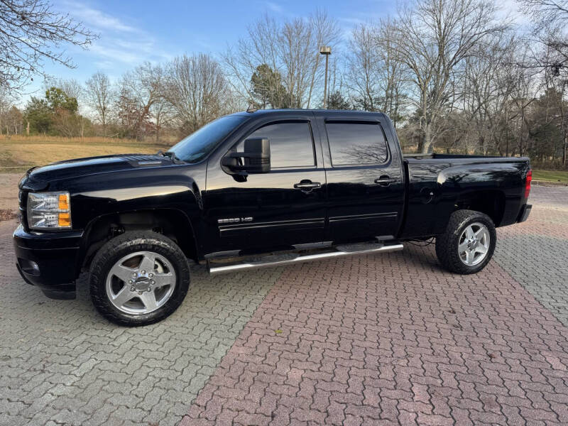 2013 Chevrolet Silverado 2500HD LT's photo