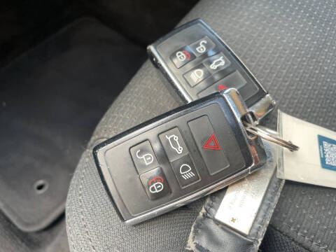 2019 Jaguar E-PACE P250