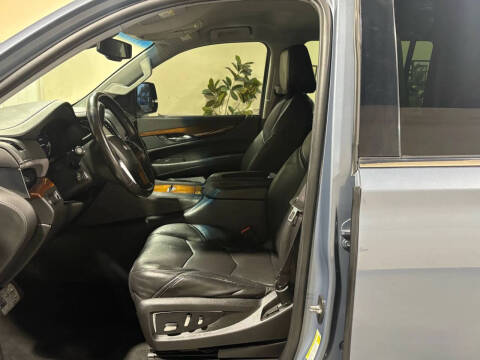 2016 Cadillac Escalade ESV Standard