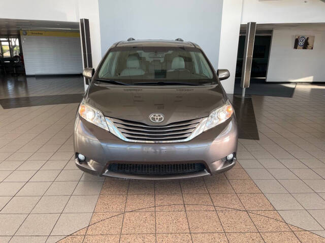 2017 Toyota Sienna for sale at Auto Haus Imports in Grand Prairie, TX