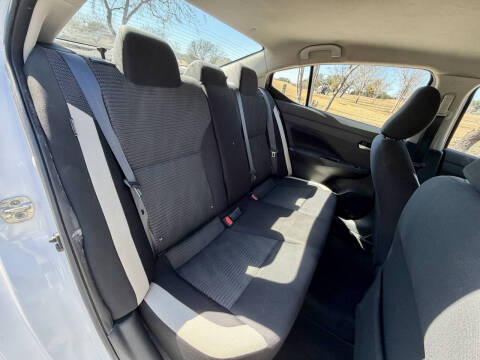 2021 Nissan Versa SV