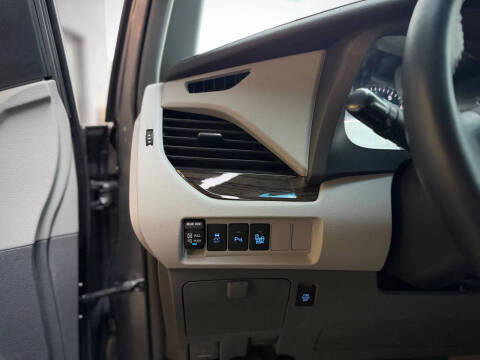 2017 Toyota Sienna