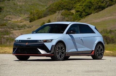 2004 Ford E-Series E-350 SD