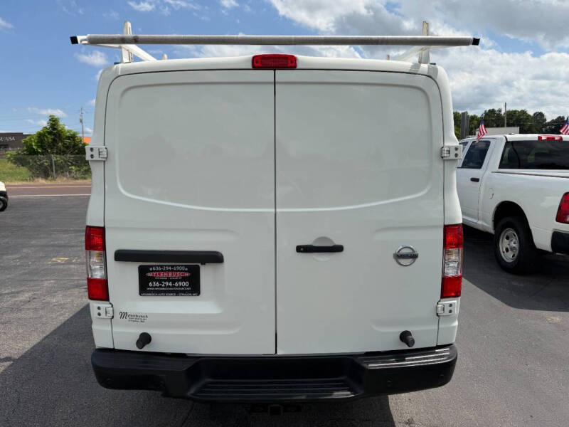 2018 Nissan NV 1500 S