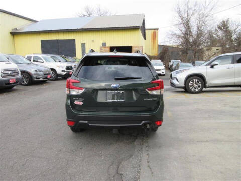 2023 Subaru Forester Premium