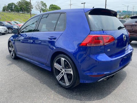 2016 Volkswagen Golf R 4Motion