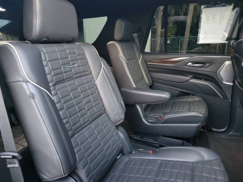 2022 Cadillac Escalade Sport Platinum