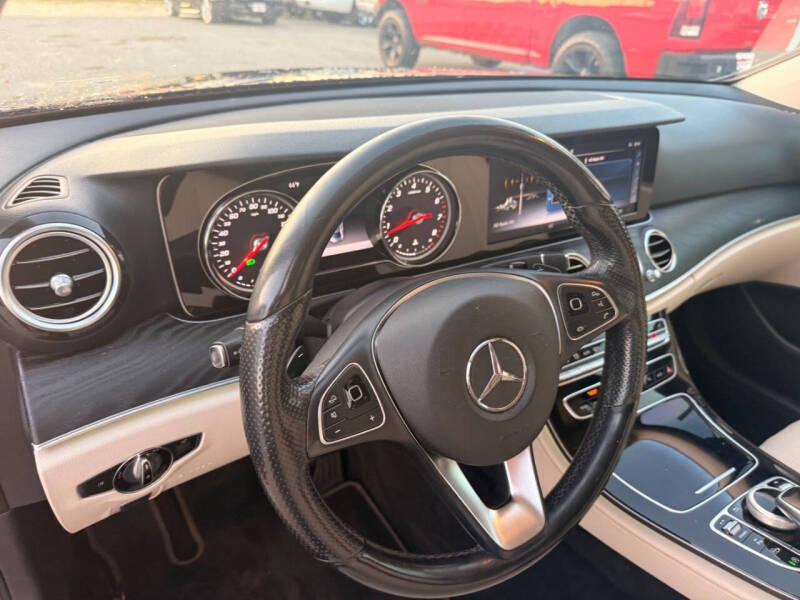 2017 Mercedes-Benz E-Class E 300 4MATIC