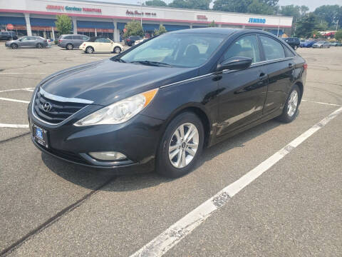 2013 Hyundai Sonata for sale at B&B Auto LLC in Union NJ