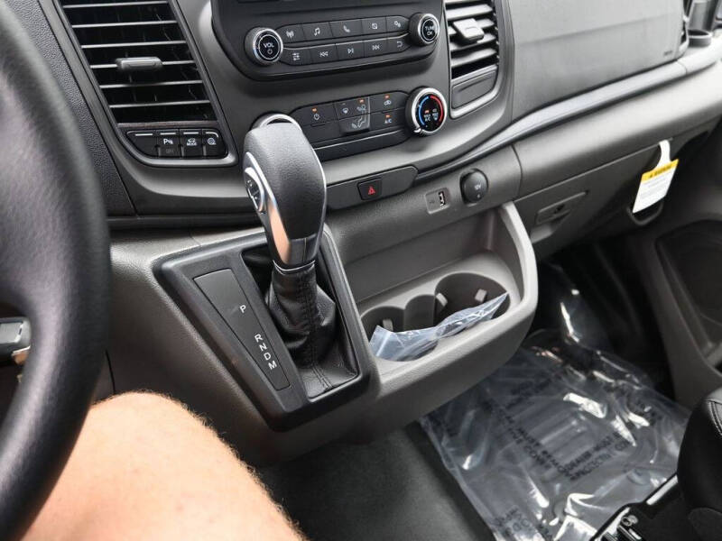 2025 Ford Transit