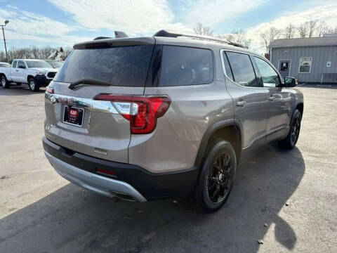 2022 GMC Acadia SLE