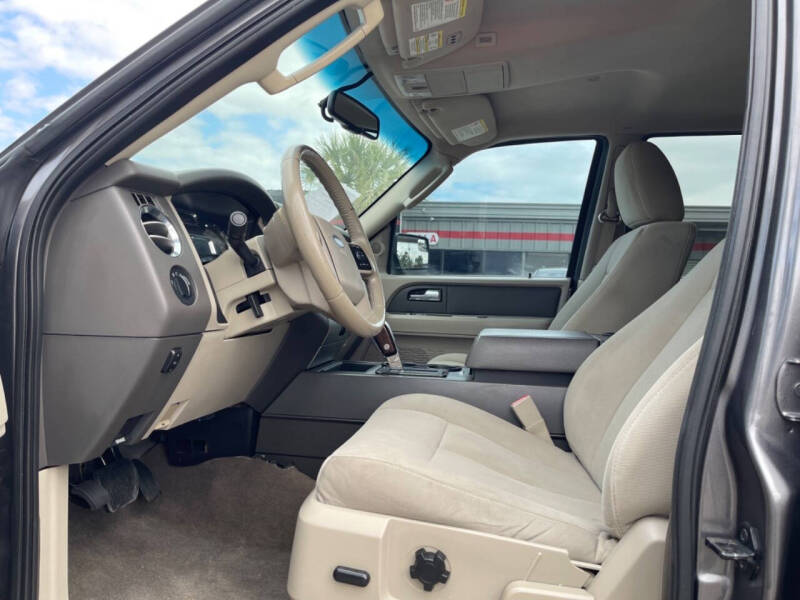 2014 Ford Expedition XLT