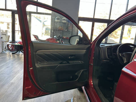 2020 Mitsubishi Outlander PHEV SEL