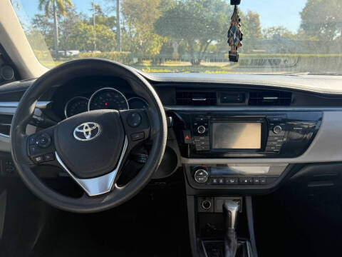 2016 Toyota Corolla LE