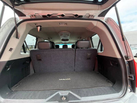 2012 Nissan Armada SV