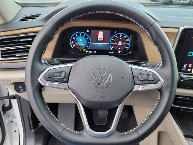 2025 Volkswagen Atlas SE