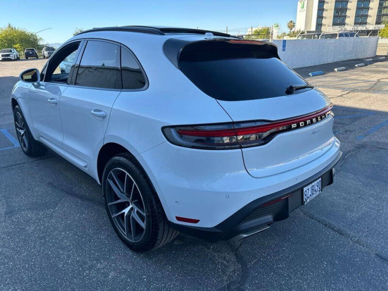 2022 Porsche Macan