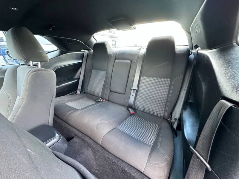 2020 Dodge Challenger SXT