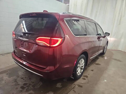 2019 Chrysler Pacifica Touring L