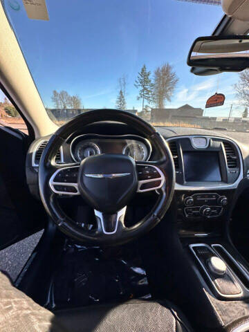 2018 Chrysler 300 Limited