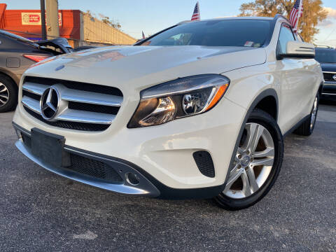 2015 Mercedes-Benz GLA for sale at LATINOS MOTOR OF ORLANDO in Orlando FL
