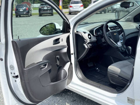 2017 Chevrolet Sonic LT Auto Fleet