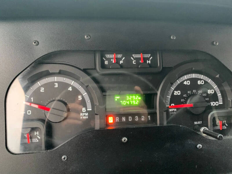 2013 Ford E-Series E-450 SD