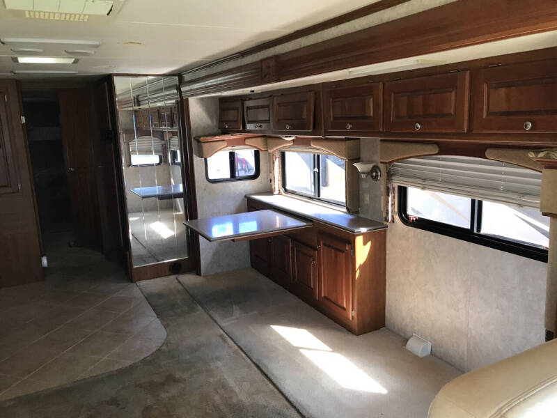 2005 Monaco Diplomat