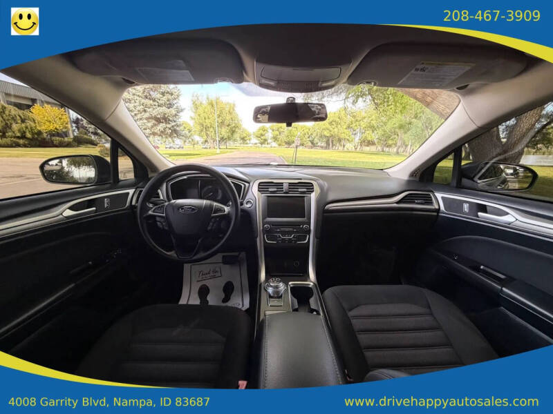 2017 Ford Fusion SE
